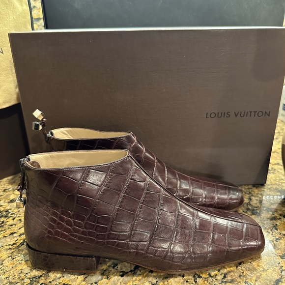Louis Vuitton Alligator skin luxury ankle boots 38,5 NWT - Picture 3 of 12